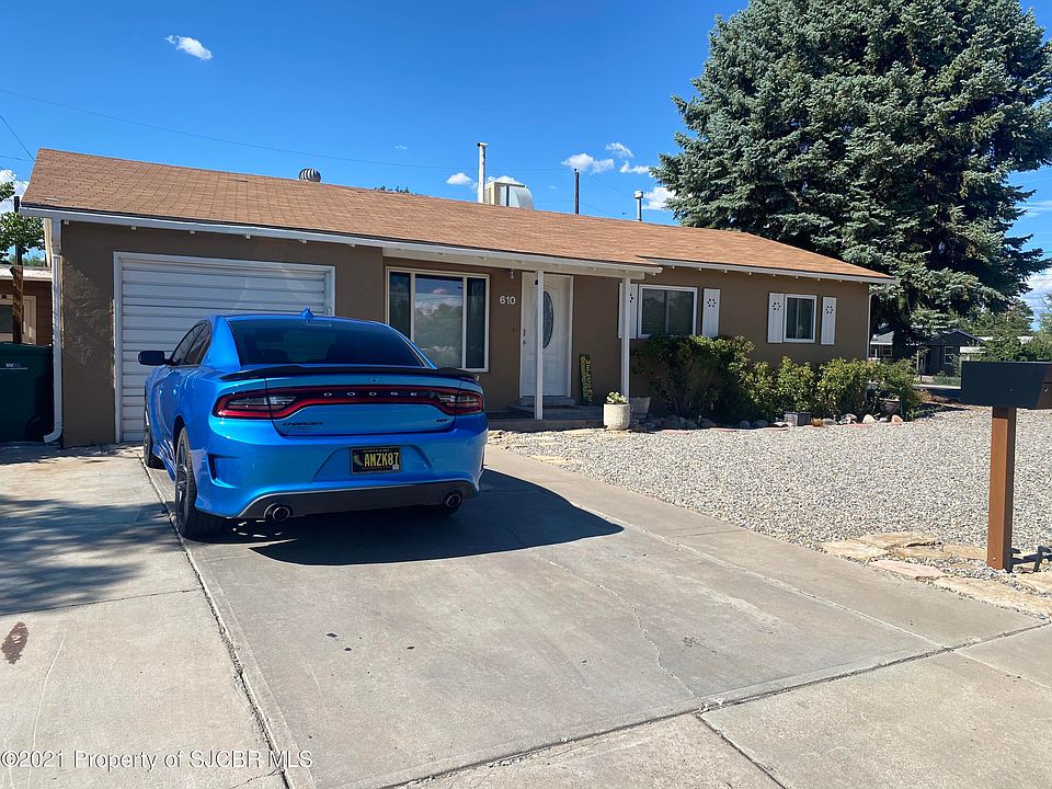 1st image of 610 E 15th St