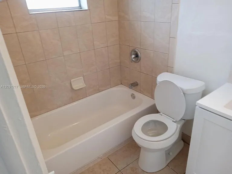 12905 Arch Creek Rd #5 — Photo 4