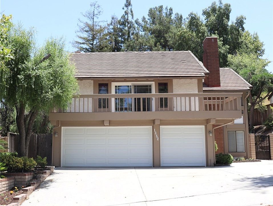 1st image of 1352 Paseo Gracia