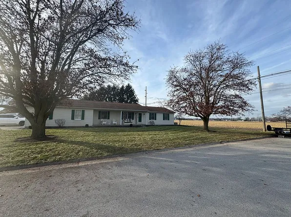 1211 Murray Rd, Wapakoneta, OH 45895