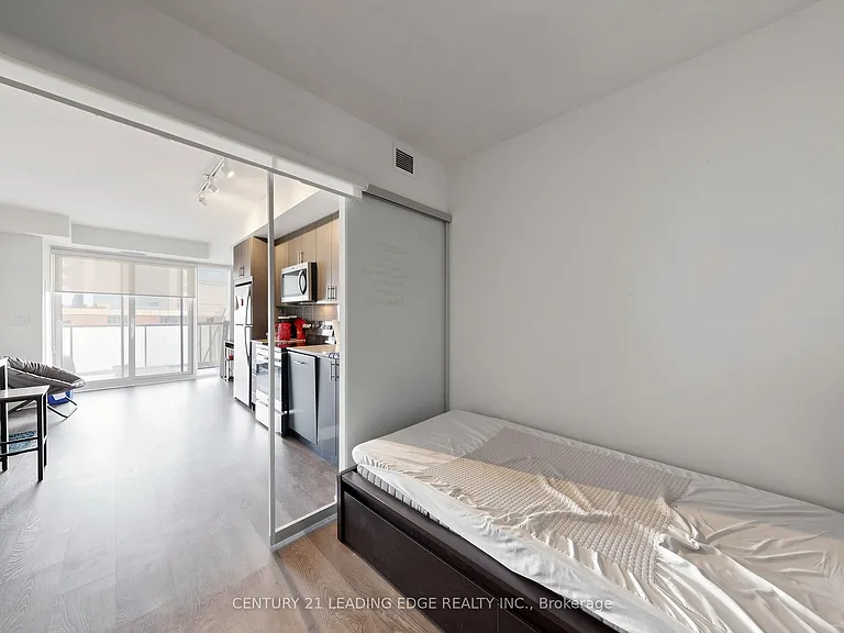 2550 Simcoe St N #409 — Photo 24
