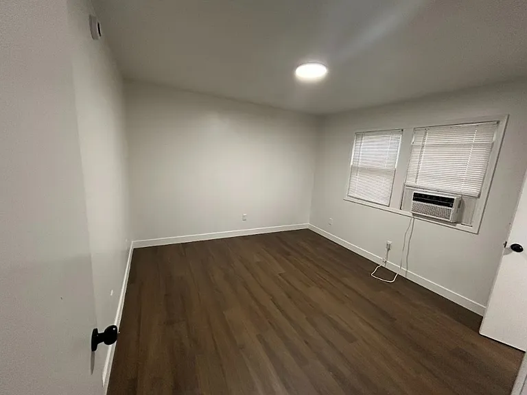 Brickstone Apartments — Photo 10