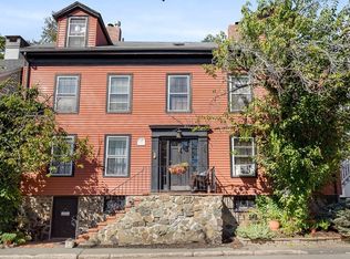 63 Washington St #2, Marblehead, MA 01945