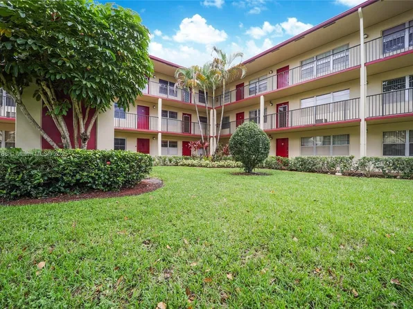 251 SW 134th Way APT 204M, Pembroke Pines, FL 33027
