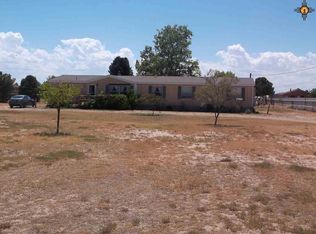 5005 Los Nogales Dr, Carlsbad, NM 88220