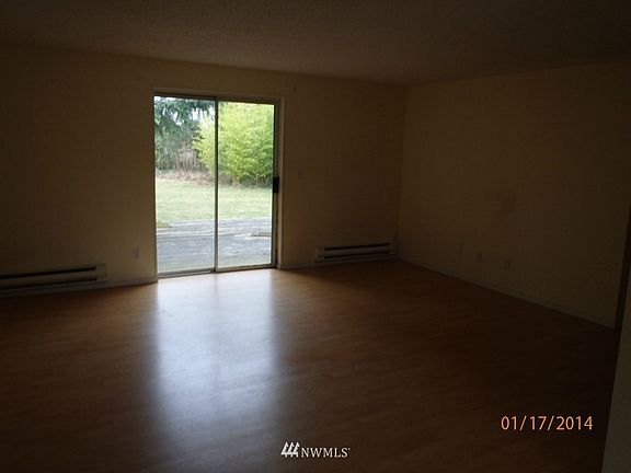 4th image of 7533 E Van Buren Avenue