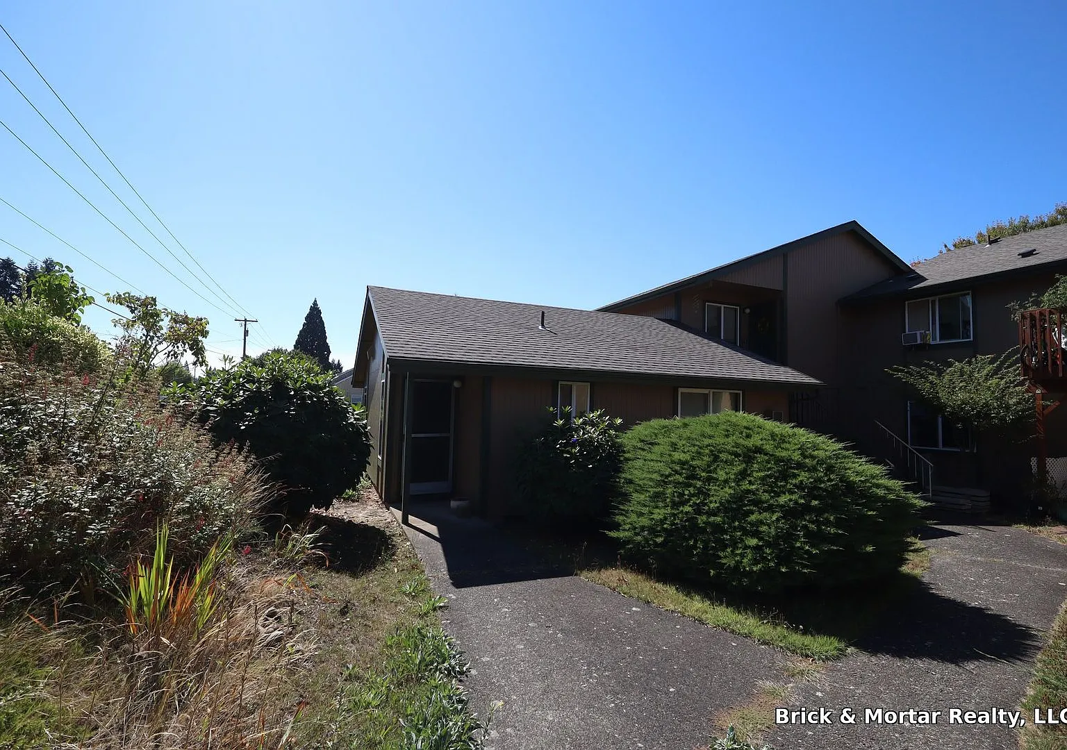 00850 - The Northridge Apartments — Photo 1