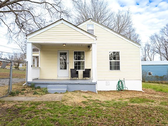 3rd image of 406 Jenkins Rd