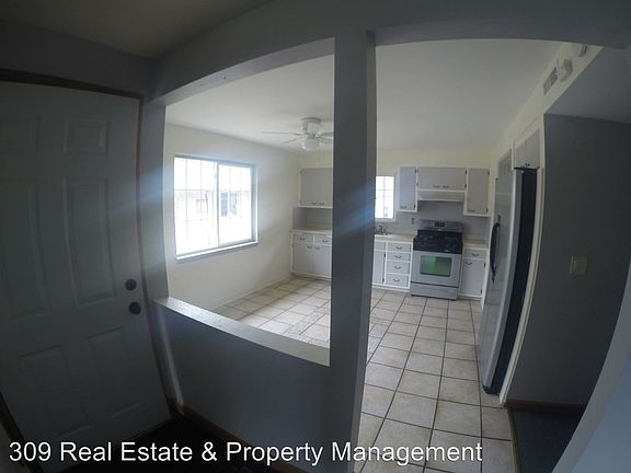 4th image of 2105 N Atlantic Ave