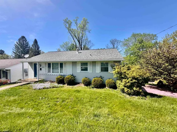 1223 Katherine St, Fairmont, WV 26554