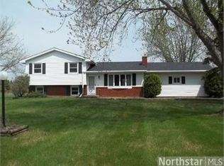 503 Bauer Rd, Hudson, WI 54016