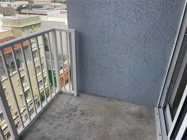 255 Evernia St #616 — Photo 13