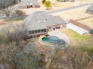 8100 Redhawk Ln, Edmond, OK 73034