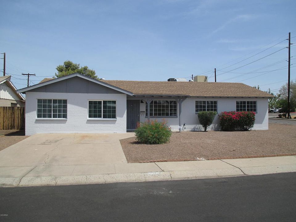 1st image of 3102 W Voltaire Ave