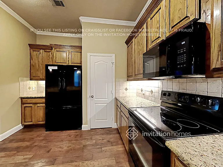8125 Trinity Vista Trl — Photo 7