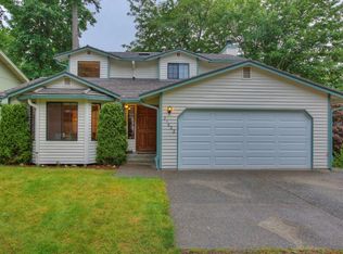 21622 SE 271st St, Maple Valley, WA 98038