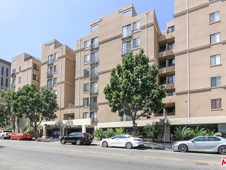 1st image of 625 S Berendo St APT 401