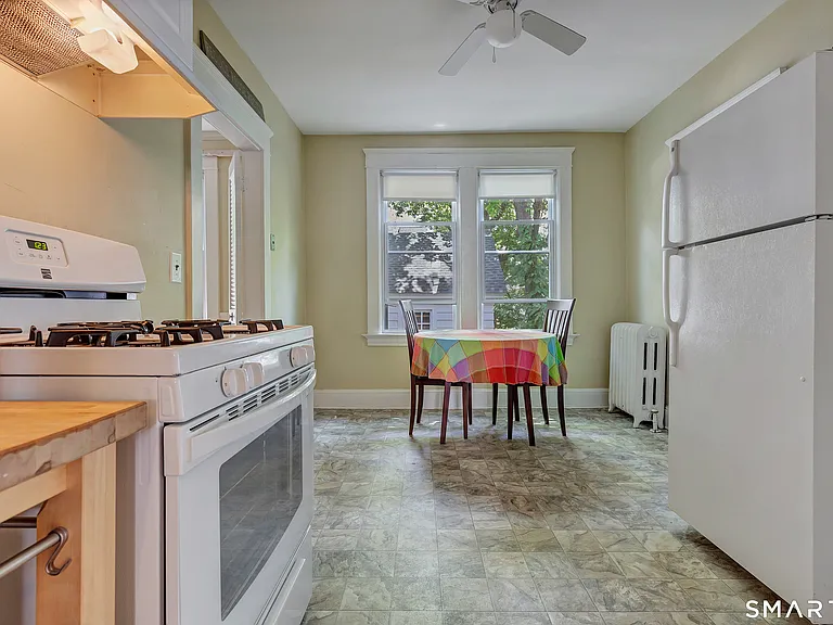 326 W Rock Ave #2 — Photo 11