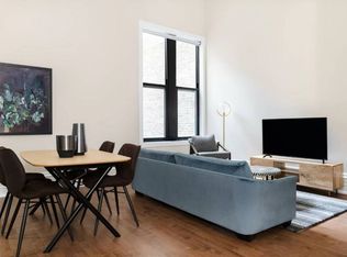 17 S Wabash Ave #ID1504150P, Chicago, IL 60603