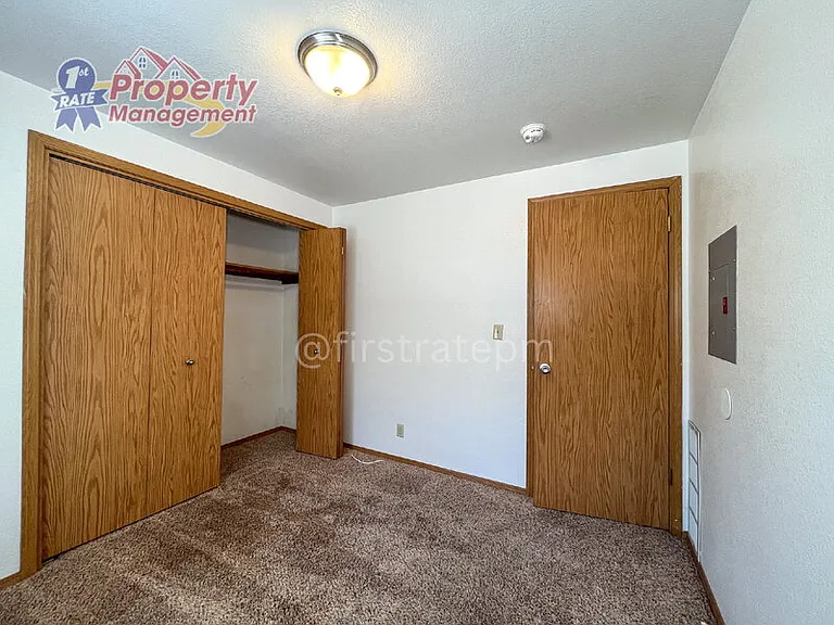 3219 Rose Hill St — Photo 30