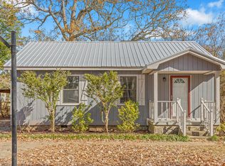 506 Carden Ave, Rossville, GA