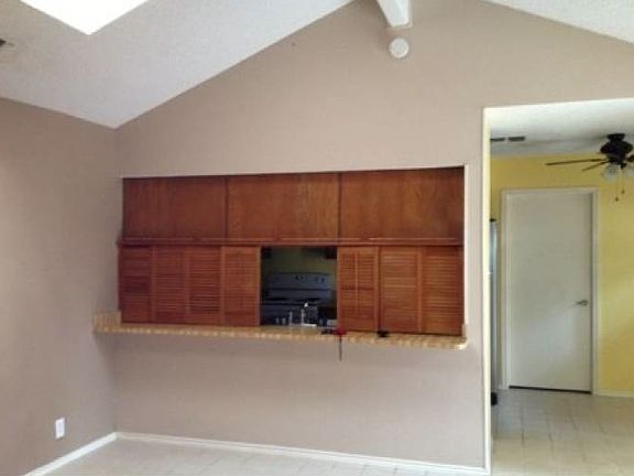 2nd image of 8106 Timber Slope
