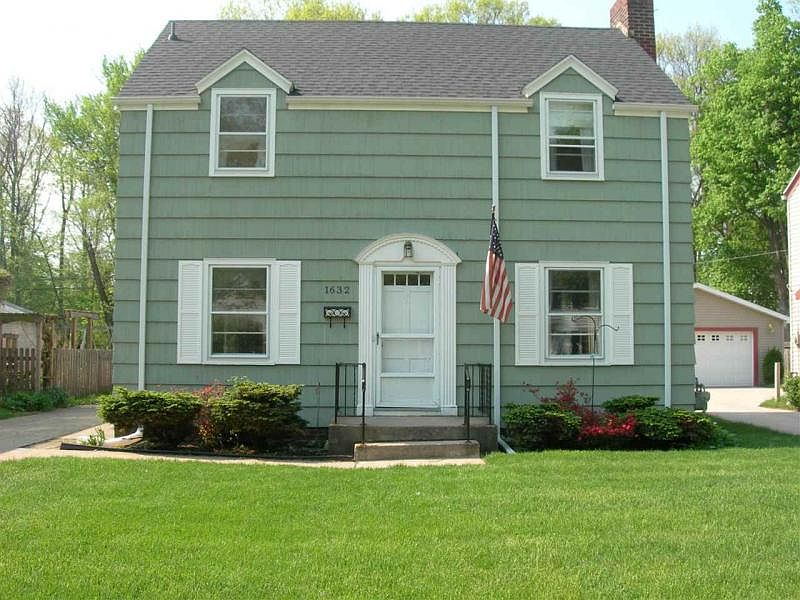 1st image of 1632 Sunnymede Ave