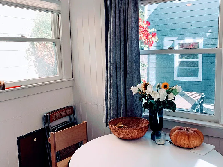 Breakfast nook