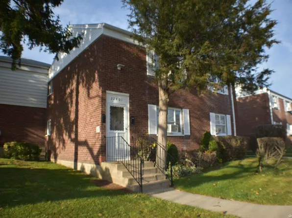 224-01 Hillside Avenue #Lower, Queens Village, NY 11427