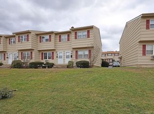 52 Ridge Rd UNIT 1, Naugatuck, CT 06770