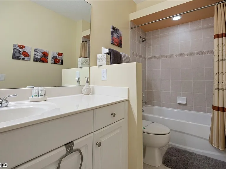 3210 Cottonwood Bnd #803 — Photo 30