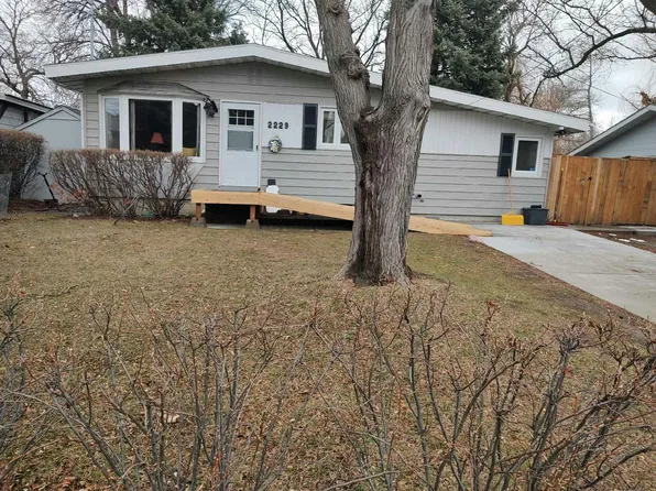 2229 Rosewyn Ln, Billings, MT 59102