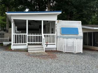 109 Pine St, New London, NC 28127