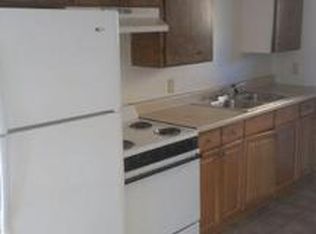 1111 N 4th St APT B, Yakima, WA 98901