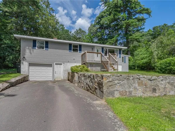 267 Old Stafford Road, Tolland, CT 06084