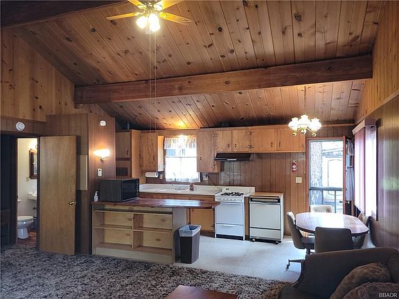 5th image of 620 E Big Bear Blvd