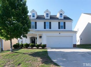233 Haywood Ln, Clayton, NC 27527