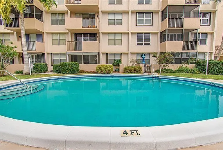 777 S Federal Hwy #16 — Photo 24