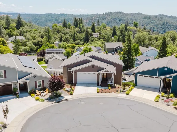 13042 Sweetbriar Ct, Auburn, CA 95603