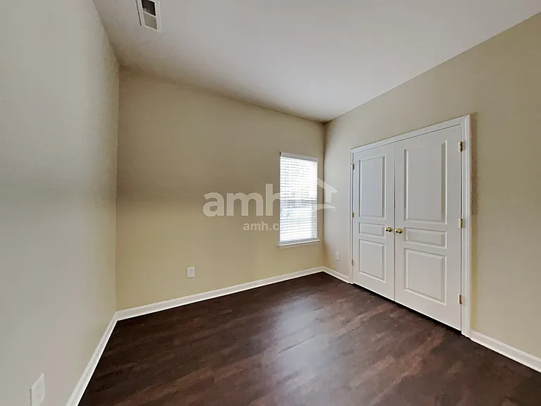 11342 Heritage Green Dr — Photo 15