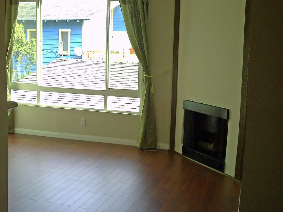 1st image of 11 27th Ave APT 103