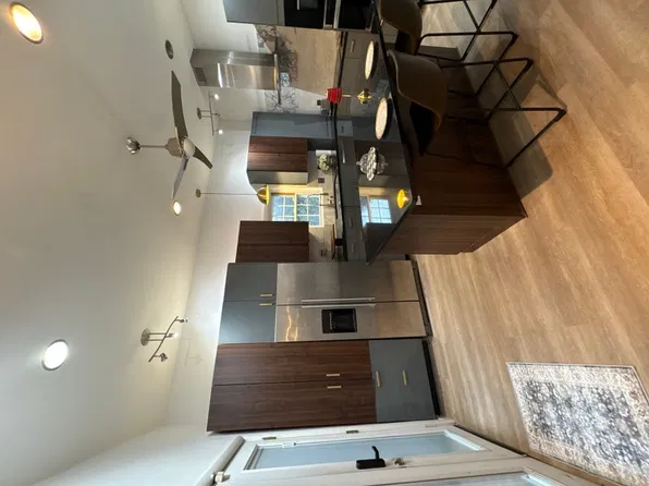 615 W Market St, Pottsville, PA 17901