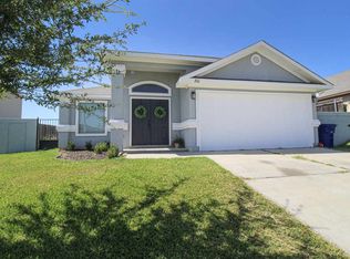 310 Altozano Dr, Laredo, TX 78045