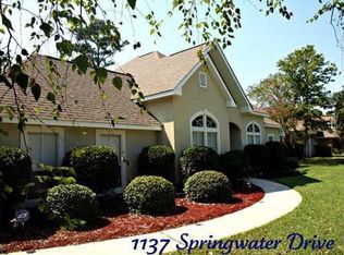 1137 Springwater Dr, Mandeville, LA 70471