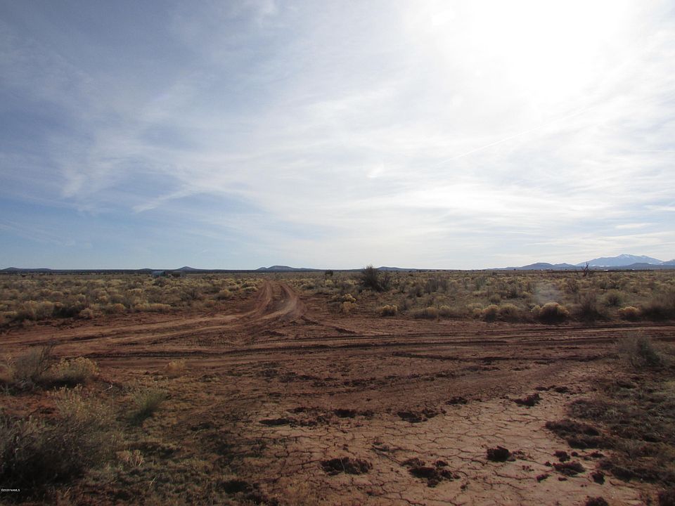1st image of 3541 S Grand Canyon Blvd