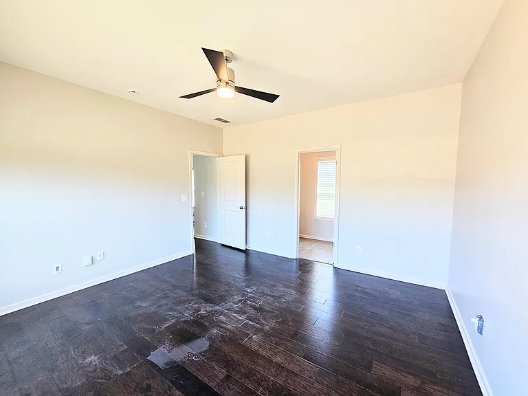 821 Westmoreland Cir NW — Photo 29