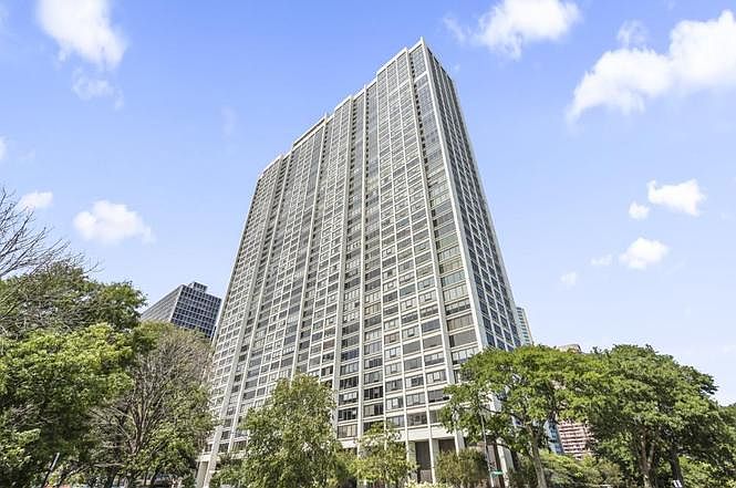 1st image of 2800 N Lake Shore Dr APT 3204