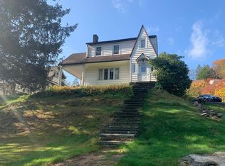 105 S Pioneer Ave, Trucksville, PA 18708