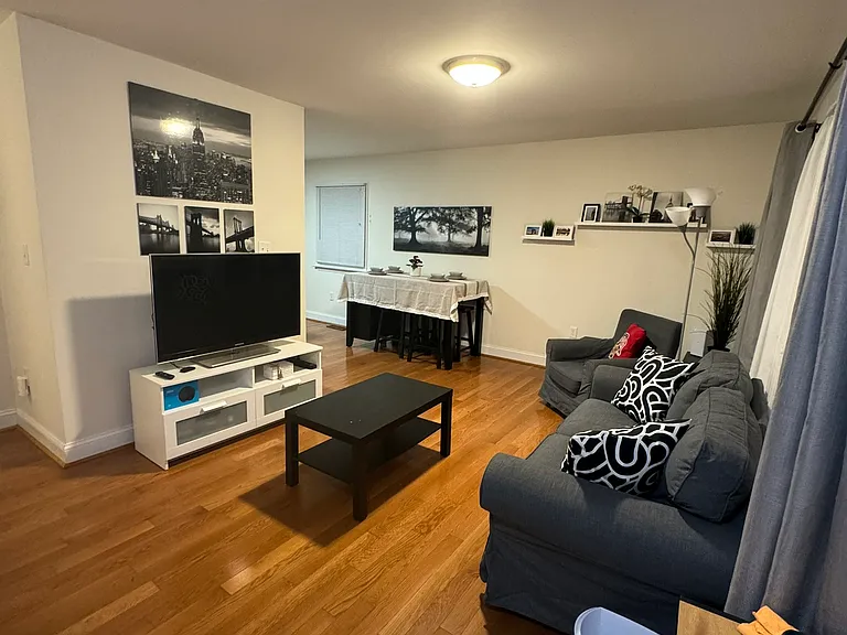 4907 Erie St #5 — Photo 3
