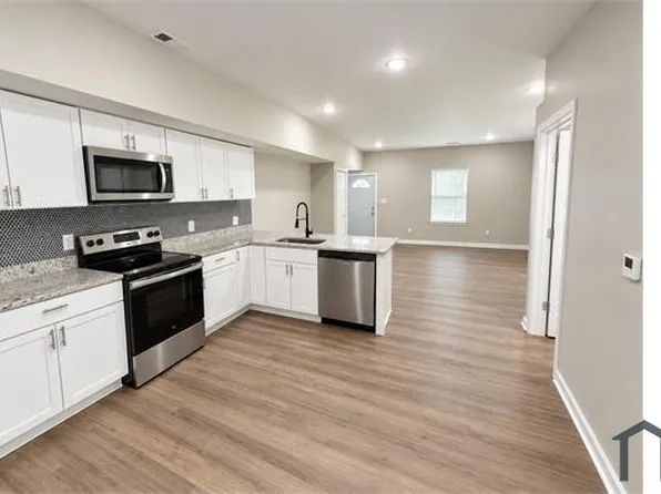 3215 Central Ave, Indianapolis, IN 46205